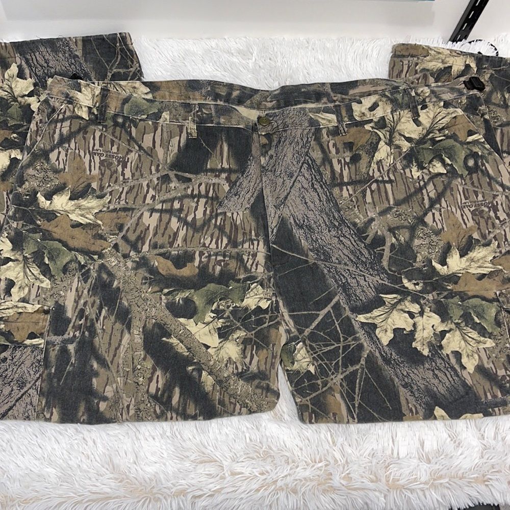 Oversize Outfitters Camouflage Pants
